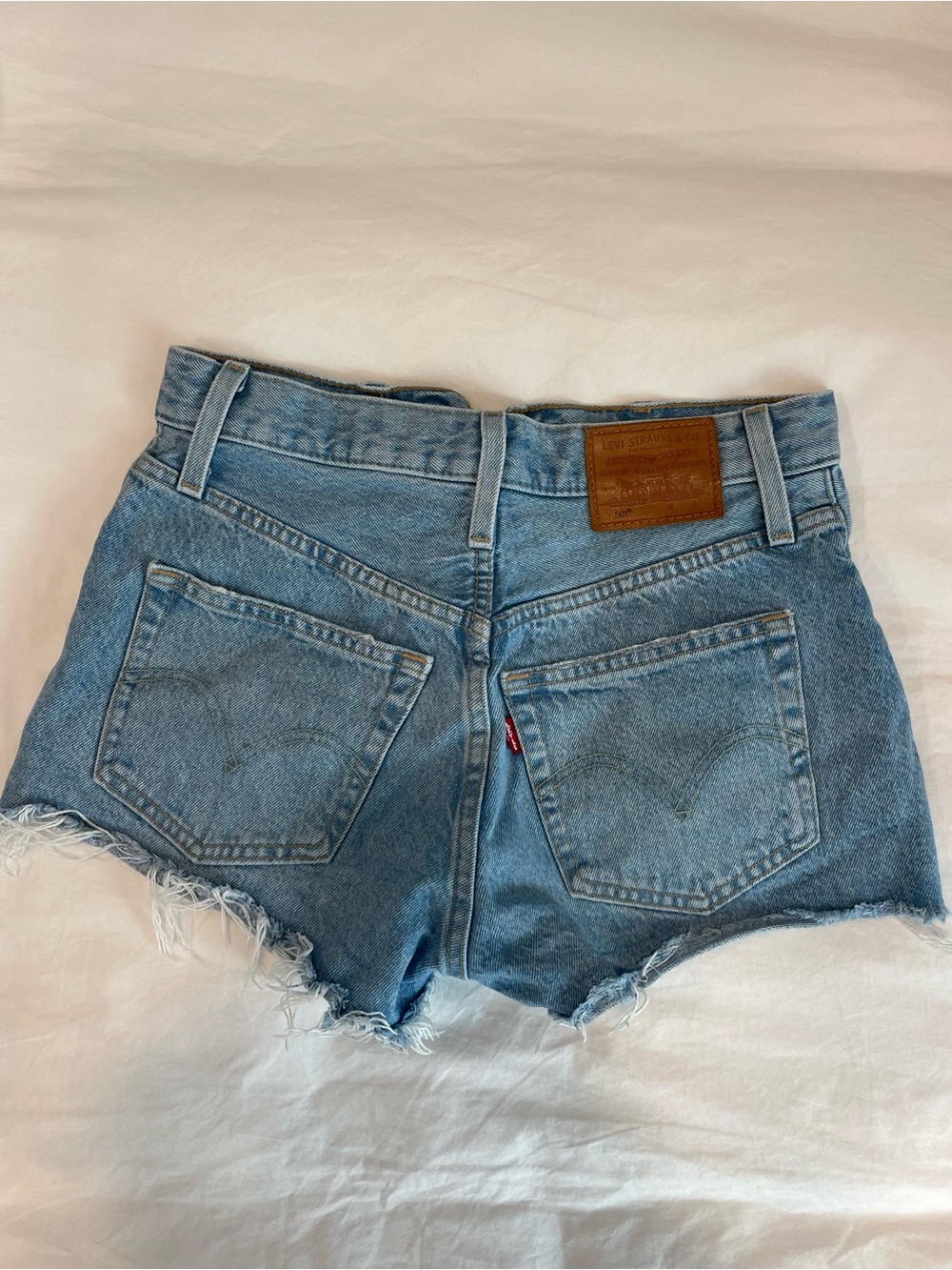 Levi’s 501 Jean Shorts in Ocean Blue - Picture 4 of 6
